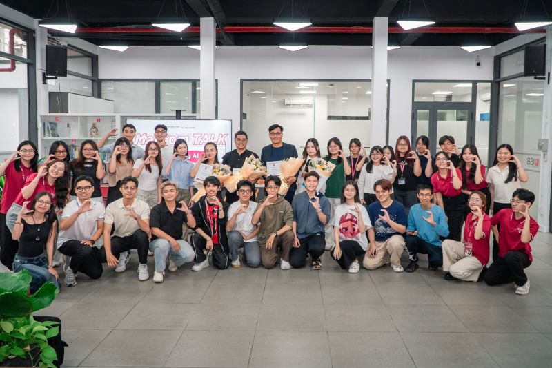 Sự kiện Cử nhân Truyền thông